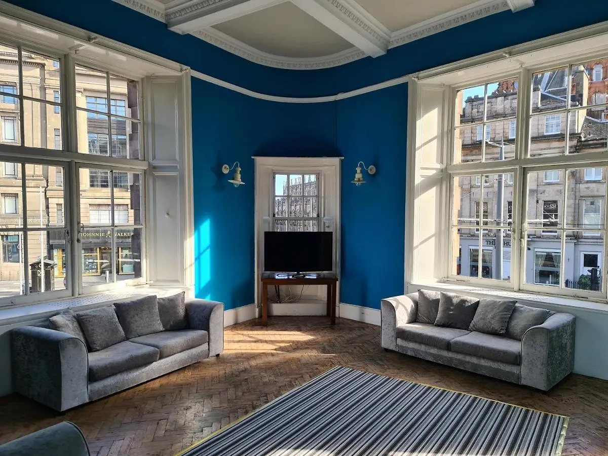 Castleview Aparthotel